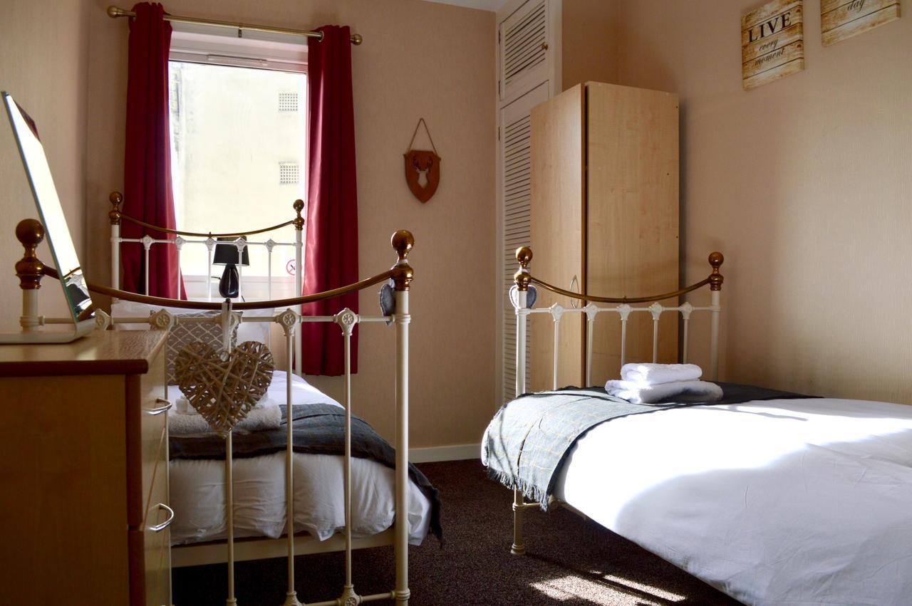 Crags View Apartment On The Royal Mile Edimburgo Exterior foto